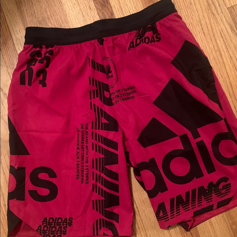 Adidas logo shirt Medium